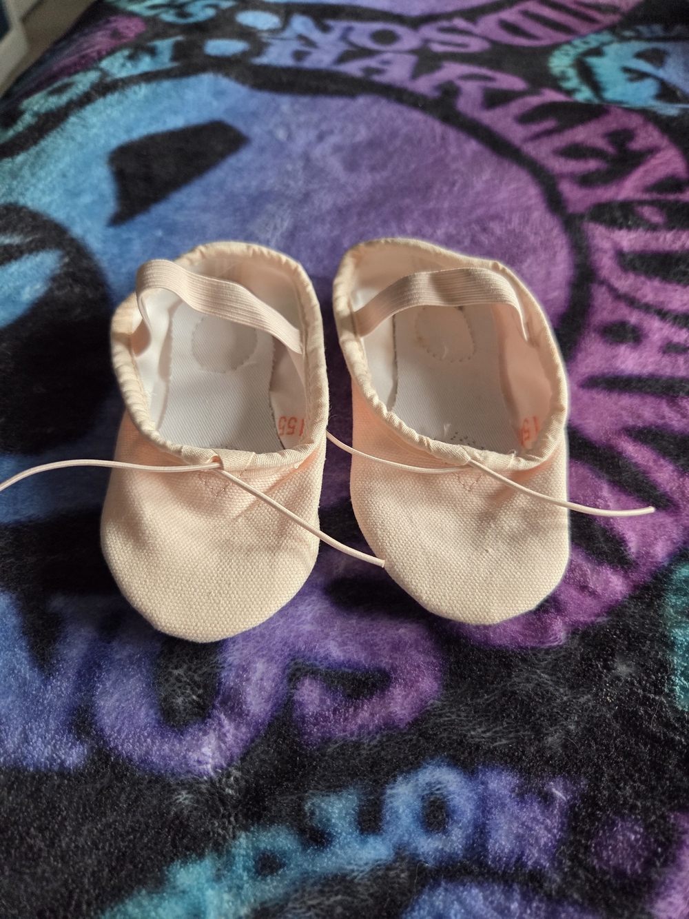 Girls Dance Shoes | Size 8M